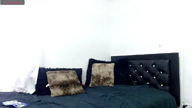 Snapshot of Michelle_mm chatting on December 3, 9:58 pm Michelle mm online show from December 3, 9:58 pm