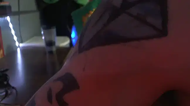 CloudDadddyyy420 online show from March 10, 8:45 pm