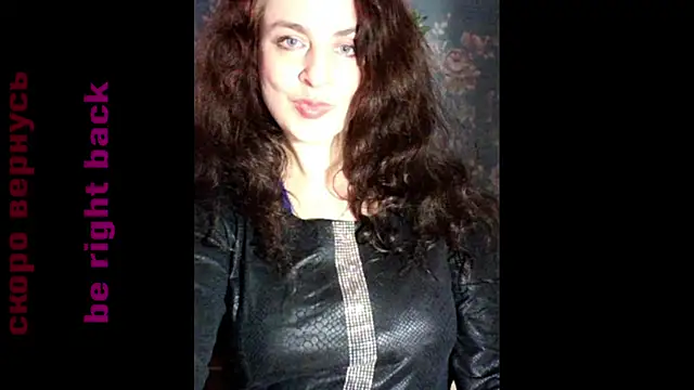 VanezaSmith online show from March 10, 7:00 am