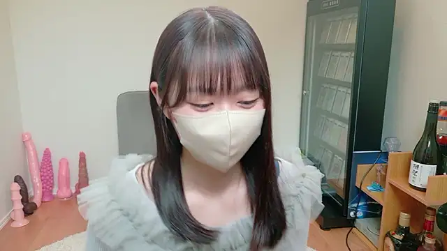 Snapshot of HIKARI_x0 chatting on July 17, 5:04 am HIKARI x0 online show from July 17, 5:04 am