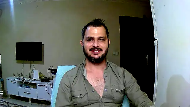 Snapshot of Coldskull69 chatting on October 16, 7:33 pm Coldskull69 online show from October 16, 7:33 pm