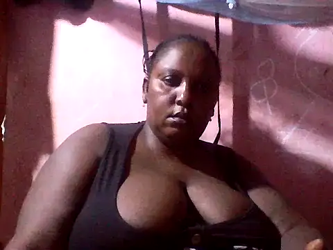 Snapshot of big_clits chatting on June 30, 2:22 am big clits online show from June 30, 2:22 am