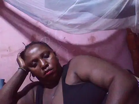 Snapshot of big_clits chatting on July 10, 10:43 pm big clits online show from July 10, 10:43 pm