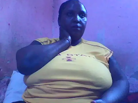 big clits online show from March 31, 10:50 am