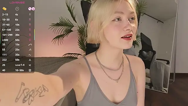  Rude Girl  online show from November 10, 4:23 pm