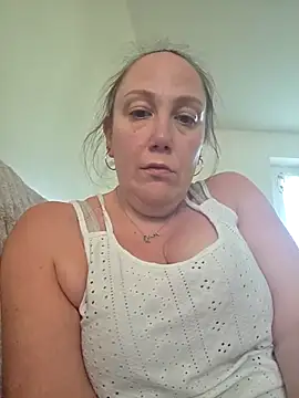 Wisie Cutie online show from March 25, 5:23 pm