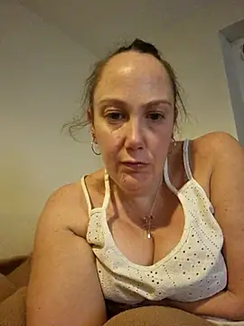 Wisie Cutie online show from December 17, 12:15 am