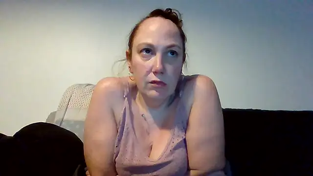 Wisie Cutie online show from February 9, 11:25 pm