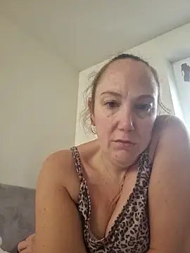 Wisie Cutie online show from November 15, 1:04 pm