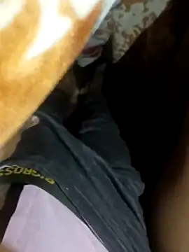 Play boy11 online show from February 6, 3:13 am