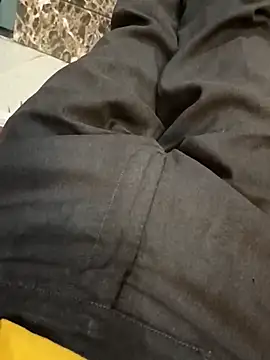 Play boy11 online show from October 25, 5:28 am