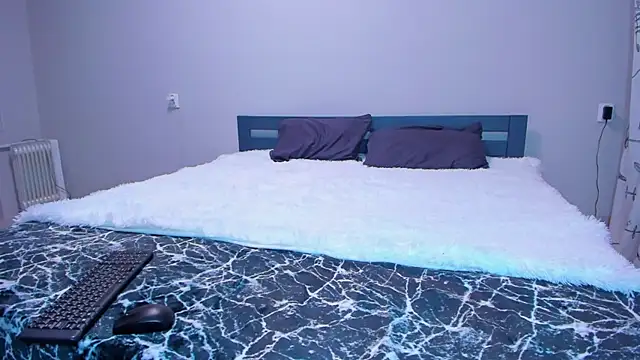 TishaLove online show from March 7, 7:27 pm