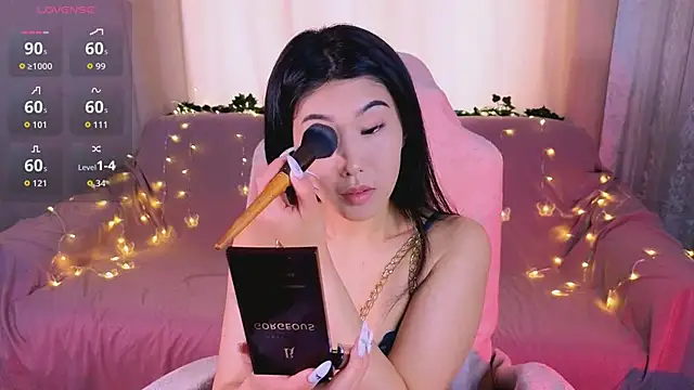 Wendy  Hills online show from April 5, 6:09 am