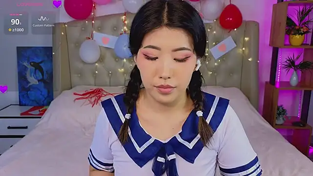 Wendy  Hills online show from February 12, 3:49 pm