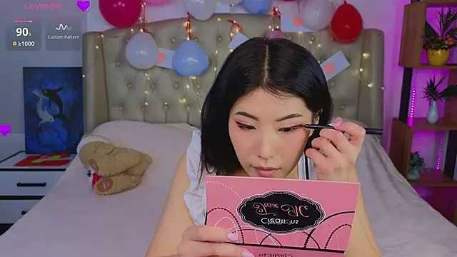 Wendy  Hills online show from February 6, 12:37 pm