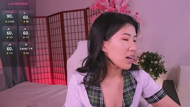 Wendy  Hills online show from September 14, 5:52 am