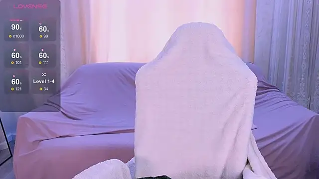 Wendy  Hills online show from November 17, 5:33 am