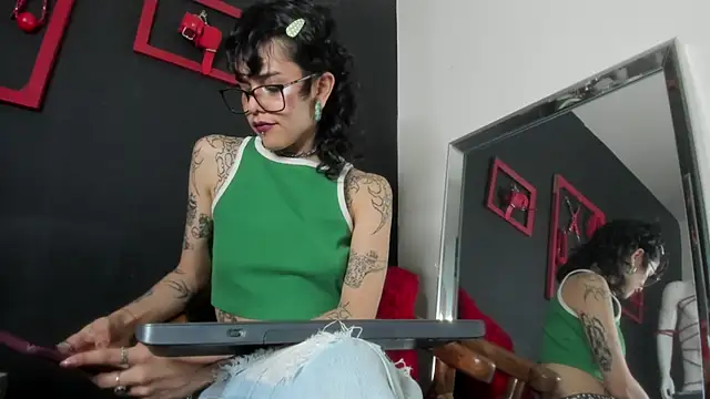 trinitty online show from January 14, 4:39 pm