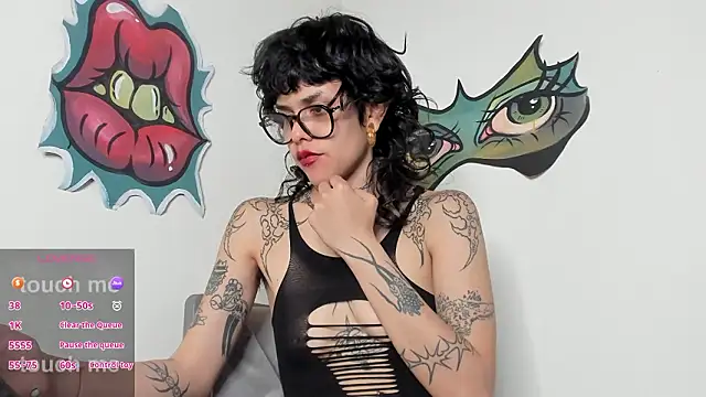 trinitty online show from February 20, 1:13 pm