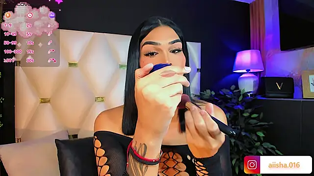 AiishaRose online show from March 20, 4:02 am