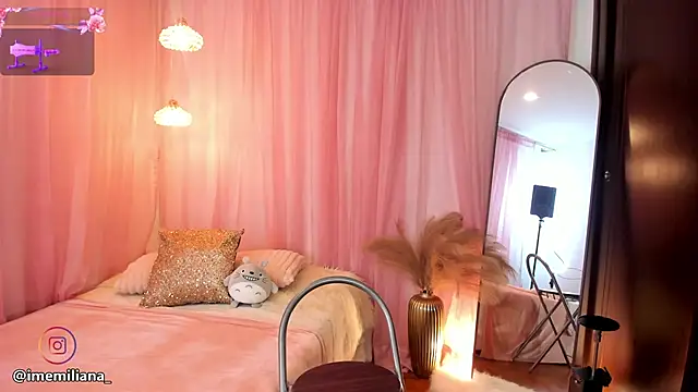 soyemi online show from April 7, 11:28 pm