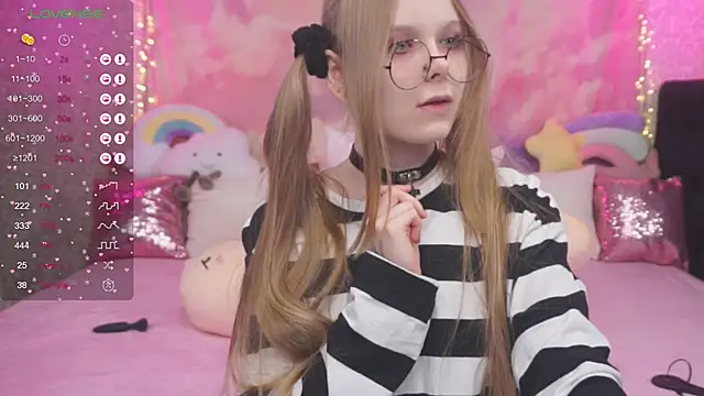 minx g1rl online show from January 17, 6:15 am