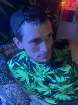 Snapshot of bugboy chatting on February 10, 6:56 am bugboy online show from February 10, 6:56 am