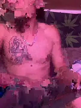 Snapshot of bugboy chatting on April 24, 3:30 am bugboy online show from April 24, 3:30 am