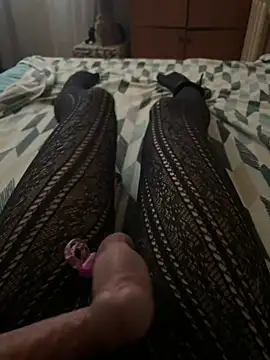 tannedpussy15 online show from February 16, 8:10 am