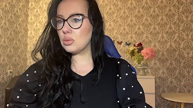 AnnaAnn online show from March 5, 4:20 am