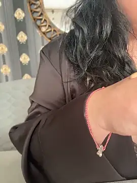 AnnaAnn online show from April 27, 5:49 am
