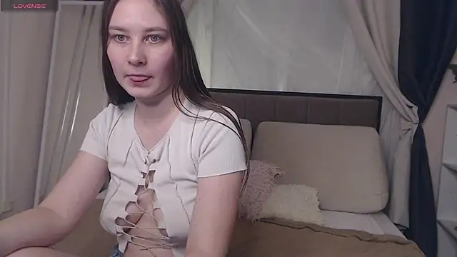 Snapshot of MollyBrams chatting on March 13, 9:48 pm MollyBrams online show from March 13, 9:48 pm