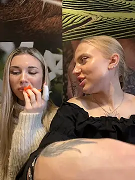 Snapshot of Charming_Ritta chatting on January 24, 6:14 am Charming Ritta online show from January 24, 6:14 am