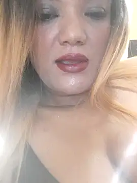 Indianpleasure300 online show from March 28, 7:37 pm