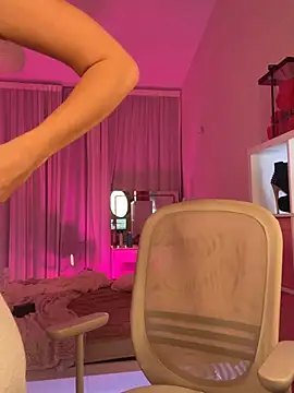 Meliazz online show from April 4, 5:08 pm