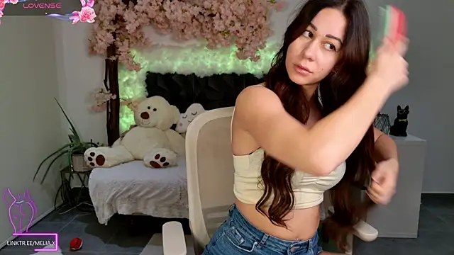 Snapshot of Meliazz chatting on January 25, 4:24 pm Meliazz online show from January 25, 4:24 pm