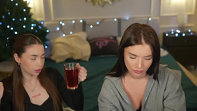 Kate054 online show from December 17, 1:27 pm