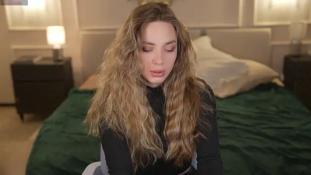 Snapshot of Kisasolo chatting on February 25, 10:31 pm Kisasolo online show from February 25, 10:31 pm