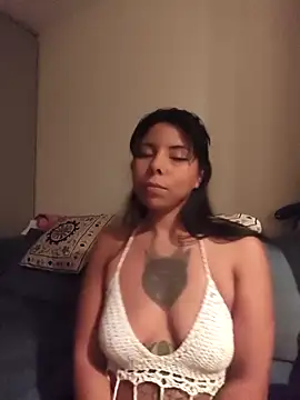 Snapshot of Diosagata chatting on May 2, 2:06 am Diosagata online show from May 2, 2:06 am
