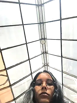 Snapshot of Annya-sweet chatting on September 15, 2:39 pm Annya-sweet online show from September 15, 2:39 pm