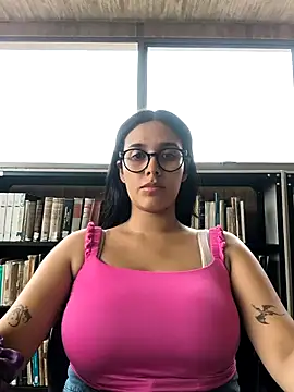 Annya-sweet online show from March 25, 4:50 pm