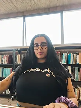 Annya-sweet online show from June 3, 4:01 pm