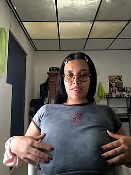Snapshot of Annya-sweet chatting on September 22, 3:18 pm Annya-sweet online show from September 22, 3:18 pm