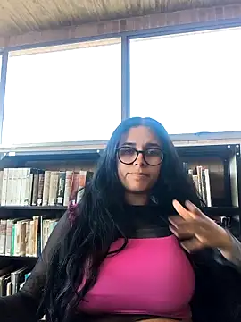 Snapshot of Annya-sweet chatting on February 14, 2:50 pm Annya-sweet online show from February 14, 2:50 pm