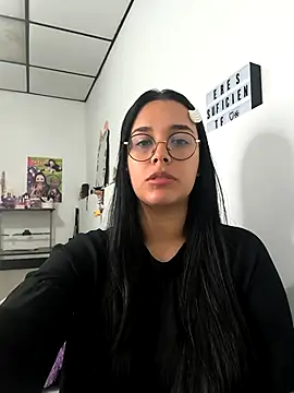 Snapshot of Annya-sweet chatting on October 21, 2:27 pm Annya-sweet online show from October 21, 2:27 pm