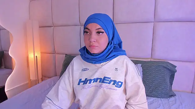 Snapshot of Sooffii_1 chatting on November 26, 2:33 am Sooffii 1 online show from November 26, 2:33 am