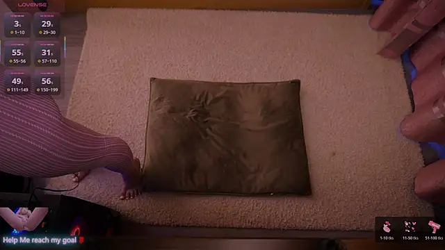 Snapshot of Redhead_Shark_new chatting on November 26, 1:11 pm Redhead Shark new online show from November 26, 1:11 pm