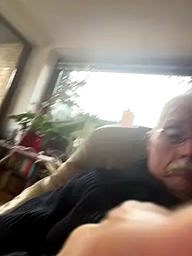 Snapshot of Steffibi1954 chatting on November 12, 1:15 pm Steffibi1954 online show from November 12, 1:15 pm