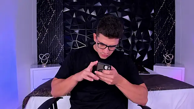 JeffDaltton online show from November 16, 8:35 pm