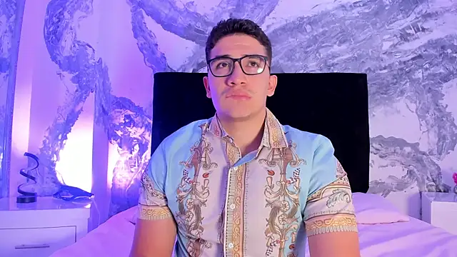 Snapshot of JeffDaltton chatting on February 16, 8:40 pm JeffDaltton online show from February 16, 8:40 pm